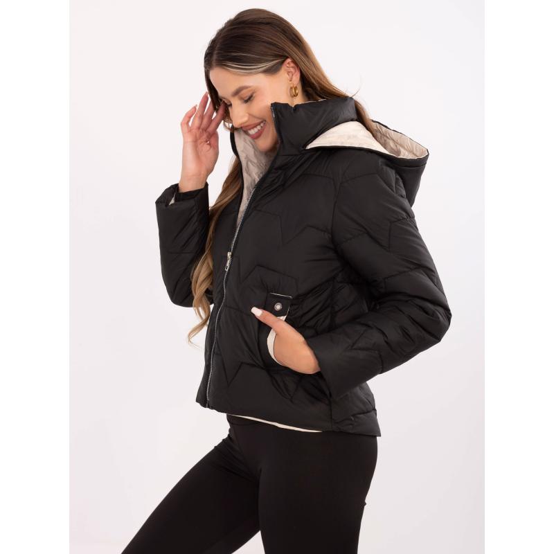 Fekete női kabát levehető kapucnival