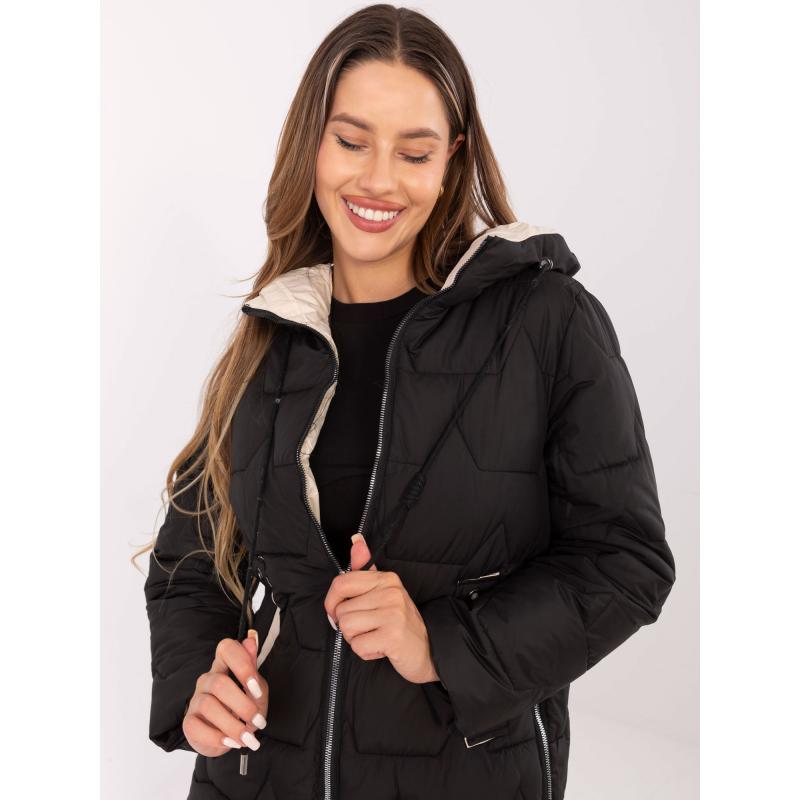 Fekete steppelt kabát cipzárral