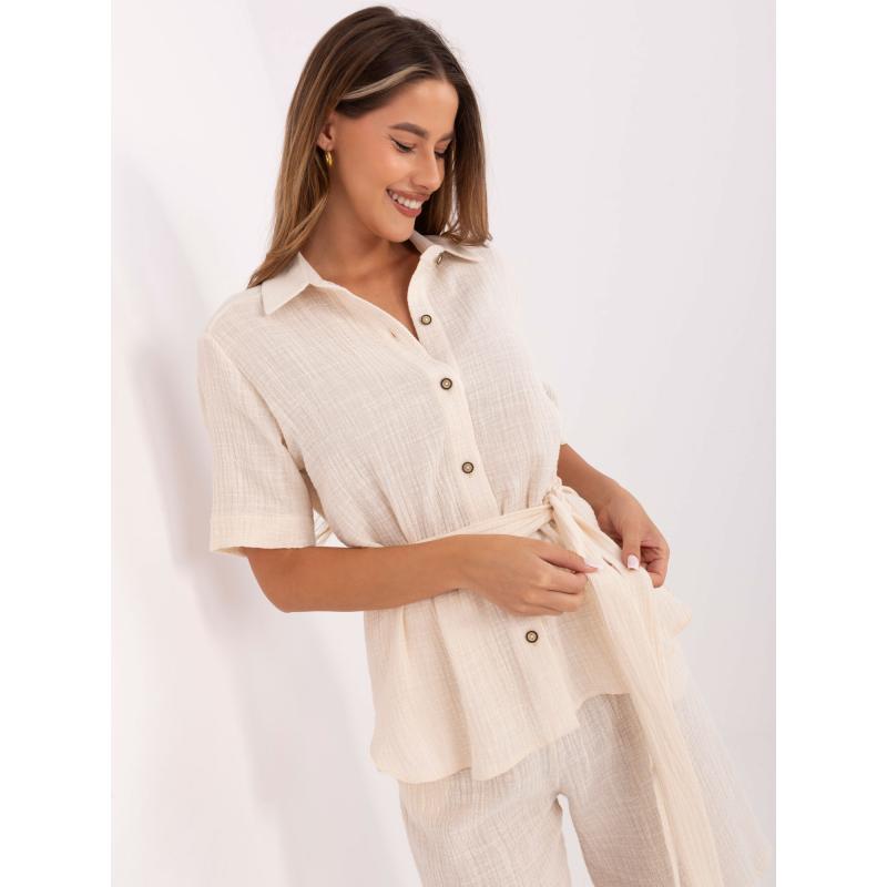 Světle béžová mušelínová souprava na léto