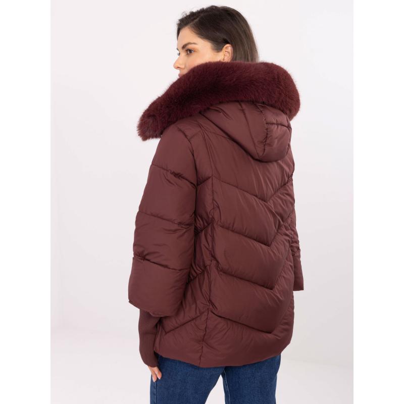 Bordová zimní bunda s prošíváním