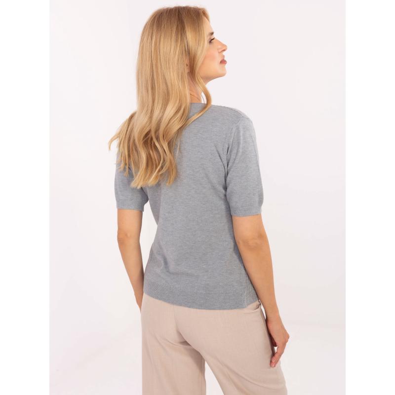 Červený dámsky sveter s výstrihom do V