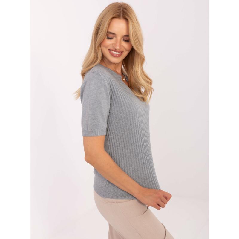 Červený dámsky sveter s výstrihom do V