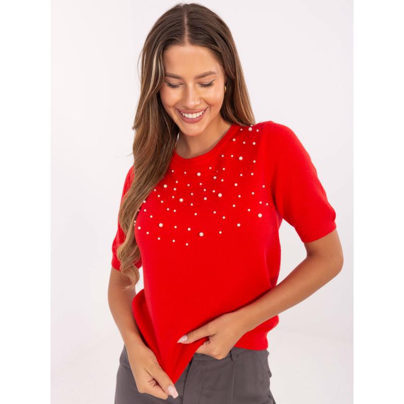 Červený sveter s okrúhlym výstrihom