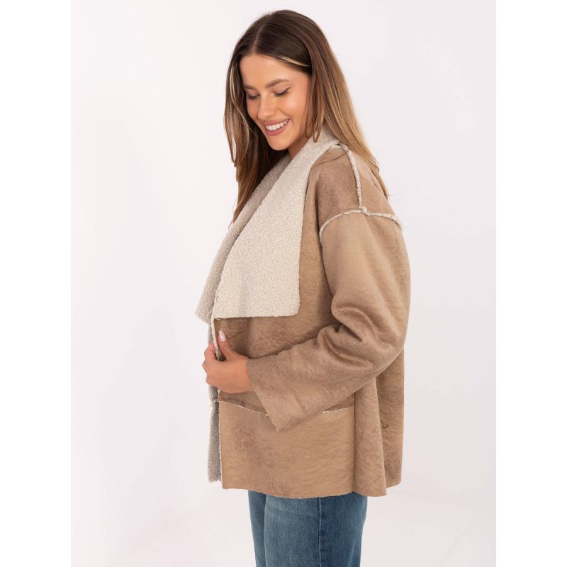 Bézs átmeneti kabát szőrme gallérral