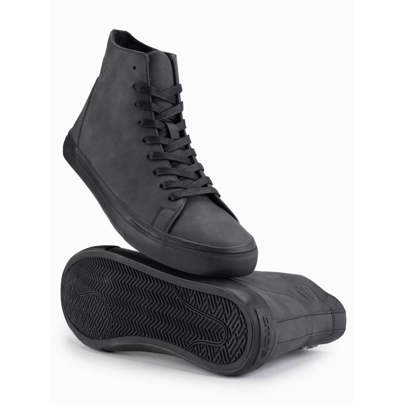 Férfi magas cipő matt textúrával és dombornyomott logóval – fekete V1 OM-FOTH-0185