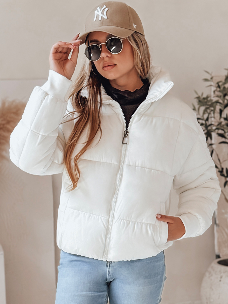 Női rövid steppelt téli kabát VIBEGIRL, fehér