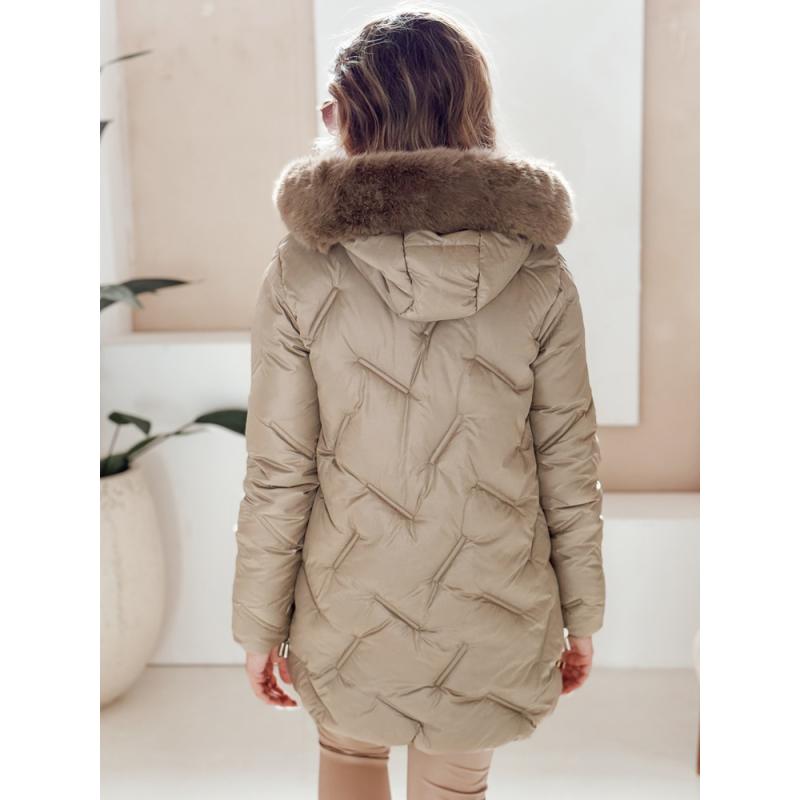 Dámská zimní bunda LOVEINSIDE prošívaná s kožešinou kamelová