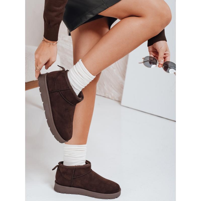 Női barna színű, platformos téli csizma