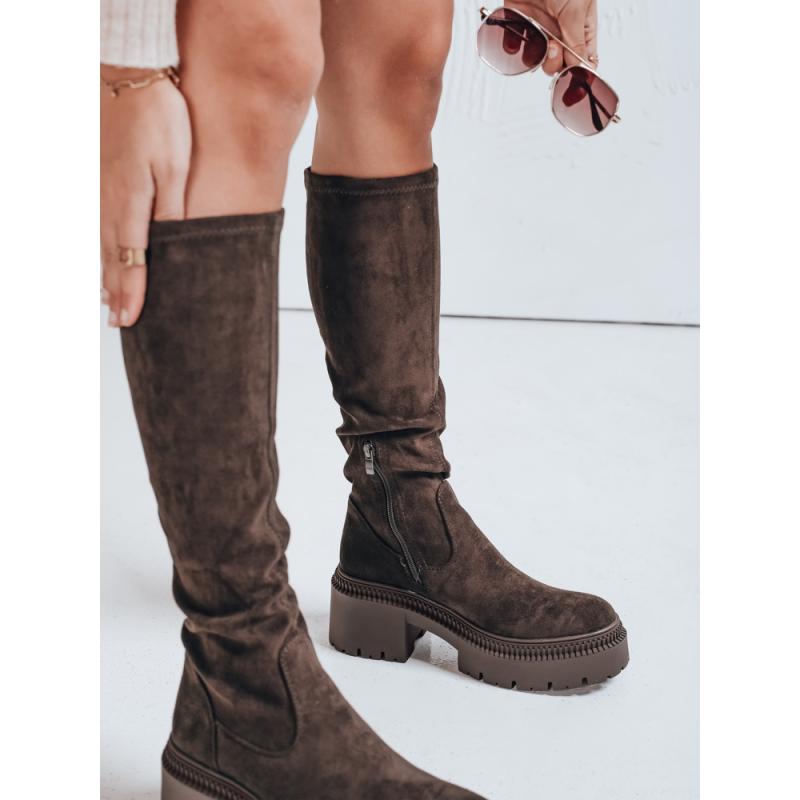 Női szarvasbőr bokacsizma vastag talppal, barna