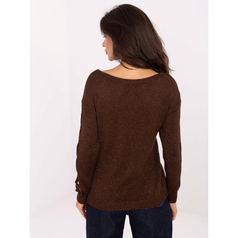 Čokoládový svetr s výřezy na rukávech