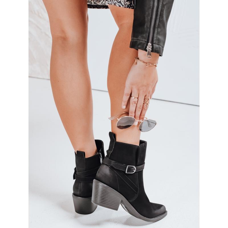 Dámské kotníkové boty černé