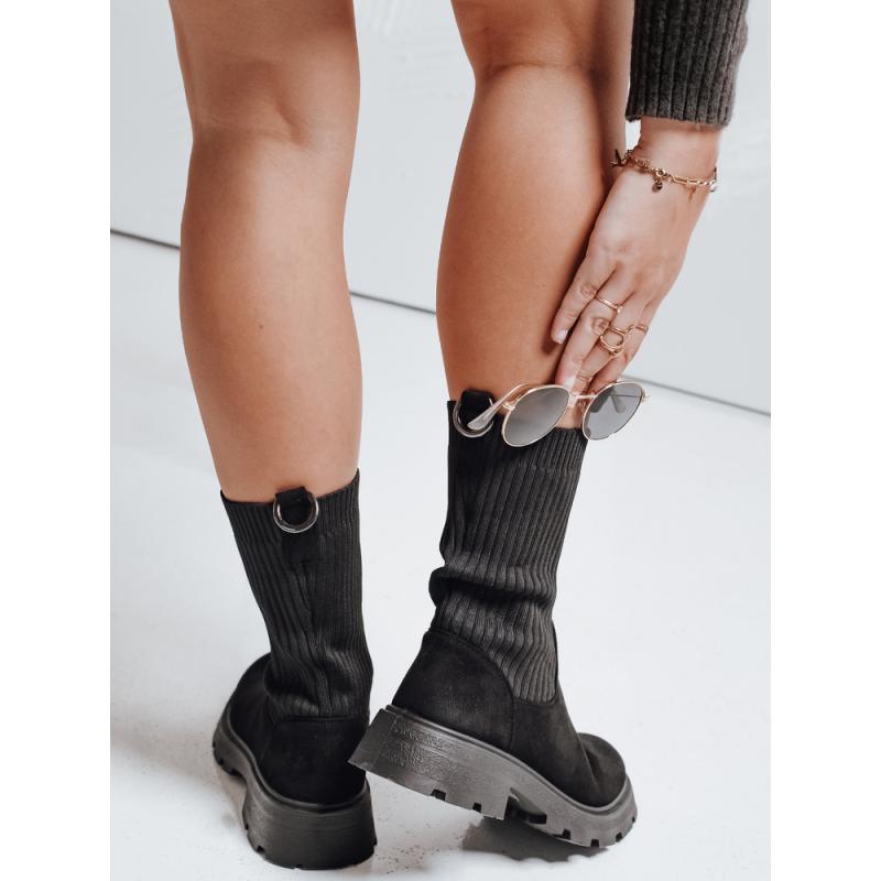 Női bokacsizma, fekete