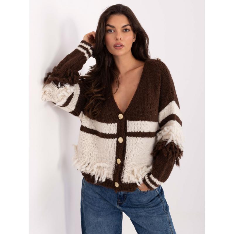 Hnědo-světle béžový svetr s ozdobnými knoflíky