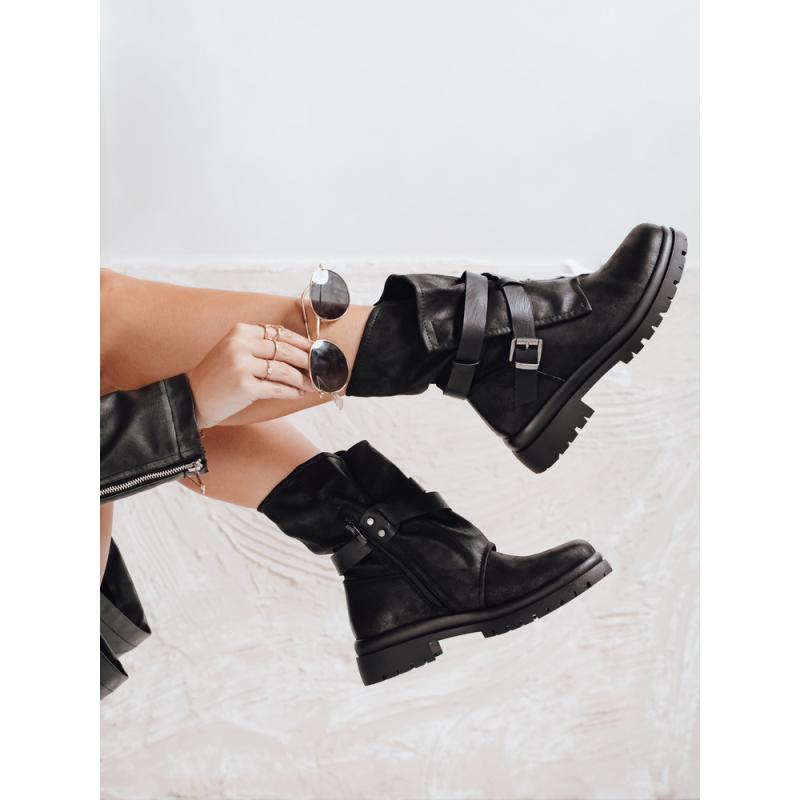 Női bokacsizma, fekete