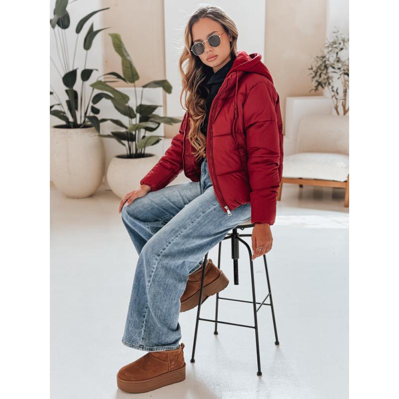 Dámska krátka bordová zimná bunda s kapucňou GLAMVO