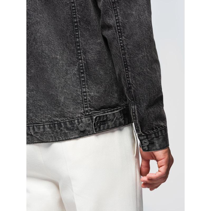 Pánská džínová bunda katana s efektem vyprání – černá V3 OM-JADJ-0219