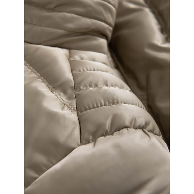 Pánská džínová bunda s pletenými rukávy a kapucí – černá V3 OM-JADJ-0220