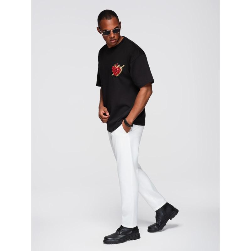 Pánské bavlněné tričko s aplikací šperků na hrudi – černé V1 OM-TSCT-0290