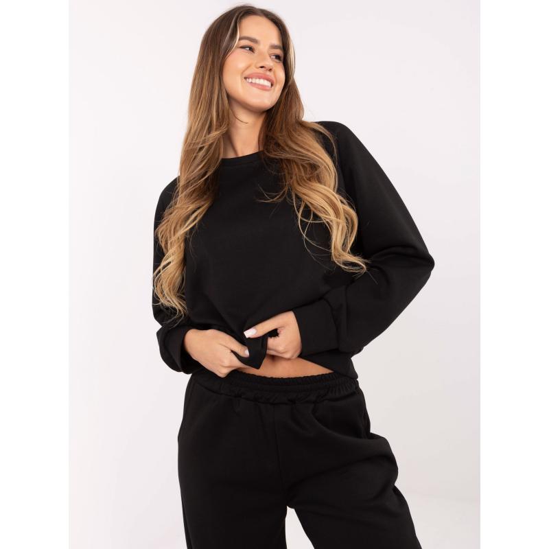 Čierna tepláková súprava so širokými nohavicami