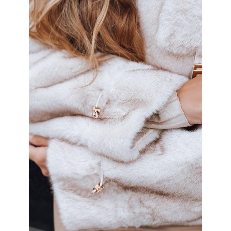 Krátká dámská kožešinová bunda, bílá