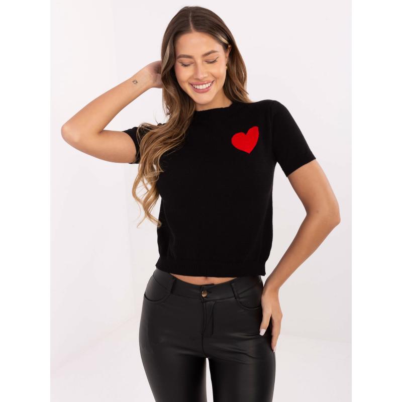 Fekete női pulóver szívvel