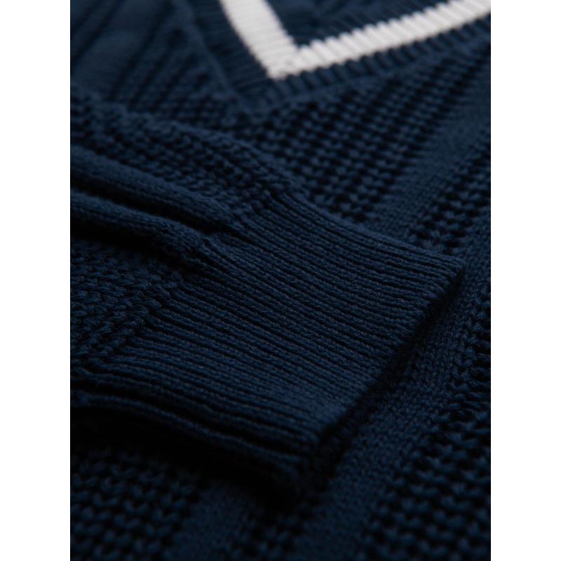 Férfi pulóver kockás mintával és kerek nyakkivágással – sötétkék V2 OM-SWSW-0151