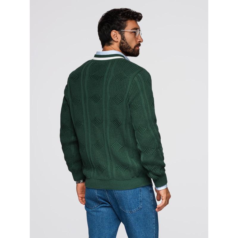 Pánsky sveter s kockovaným vzorom a okrúhlym výstrihom – zelený V3 OM-SWSW-0151