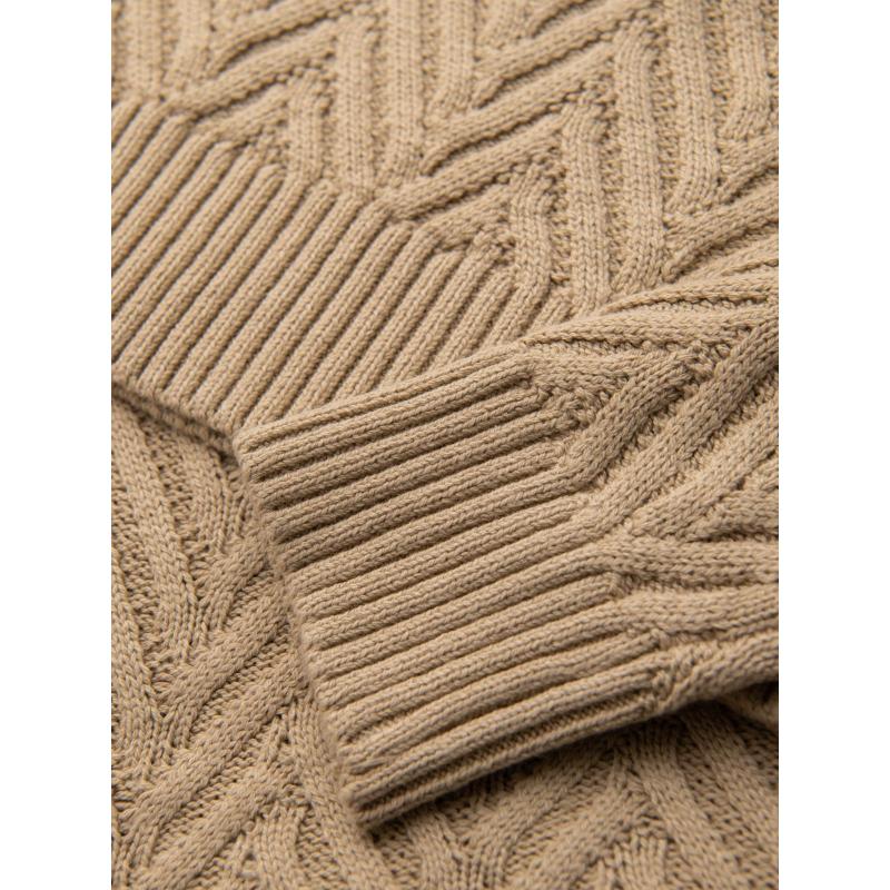 Pánsky sveter so zigzagovým vzorom – pieskový V1 OM-SWSW-0147