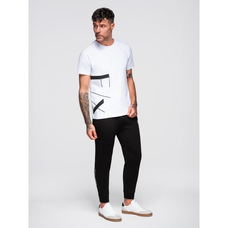 Pánské tepláky s žebrovanými nohavicemi a gumovým potiskem – černé V1 OM-PASK-0223