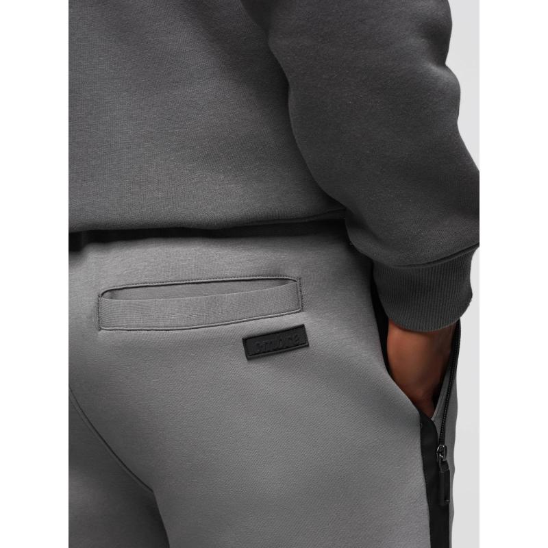 Férfi melegítőnadrág egyenes szárral és gumírozott részletekkel – szürke V3 OM-PASK-0281