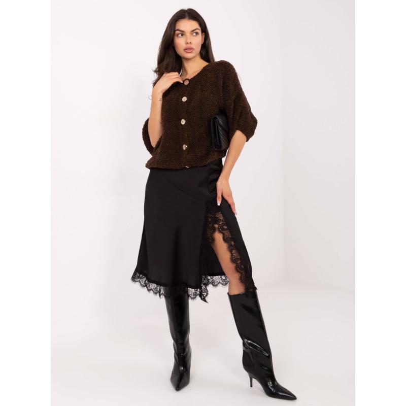 Tmavě hnědý svetr s knoflíky v oversize střihu