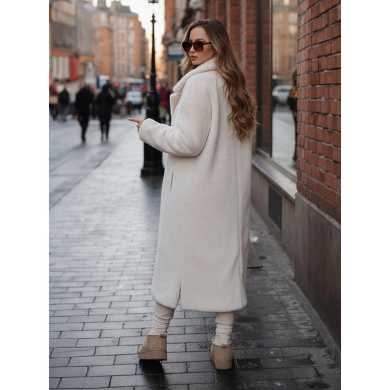 Dámský zimní kabát s kožešinou, dlouhý, krémový