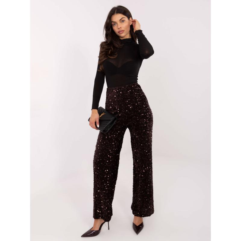 Černá přiléhavá blůza s rolákem