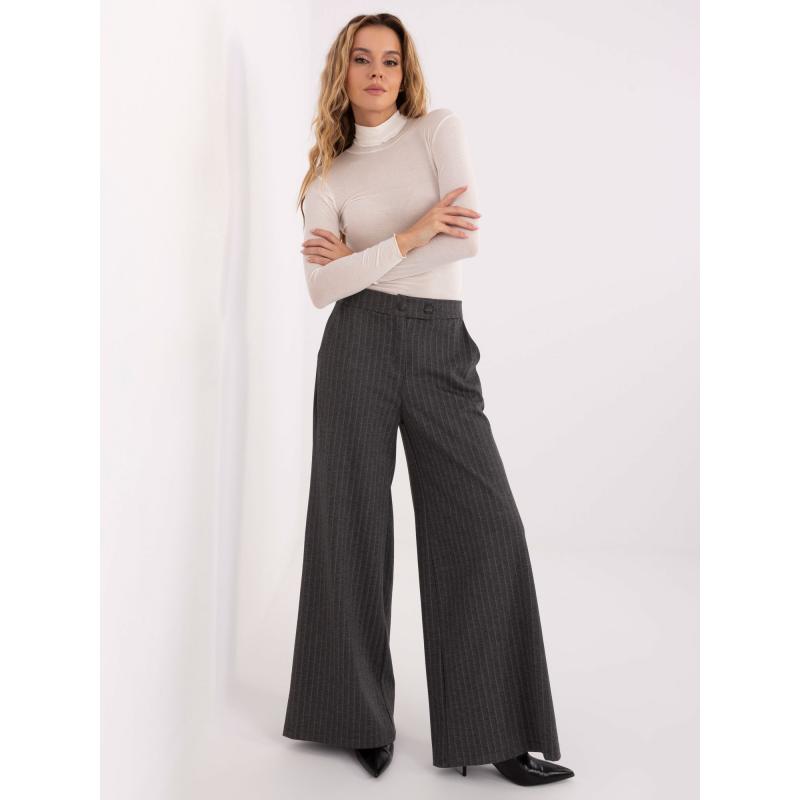 Ecru přiléhavá blůza z měkké látky