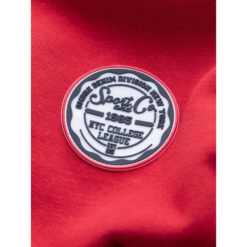 Pánská mikina bez streče s kulatým výstřihem a nášivkou – červená V1 B1713