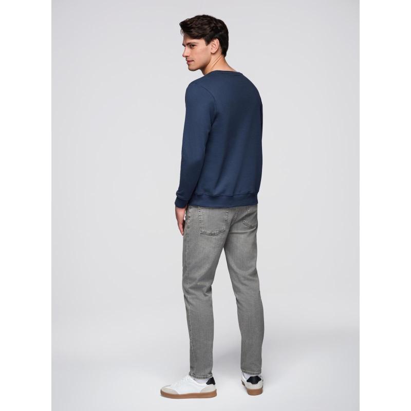 Pánská mikina s kulatým výstřihem a nášivkou – tmavě modrá V2 B1713