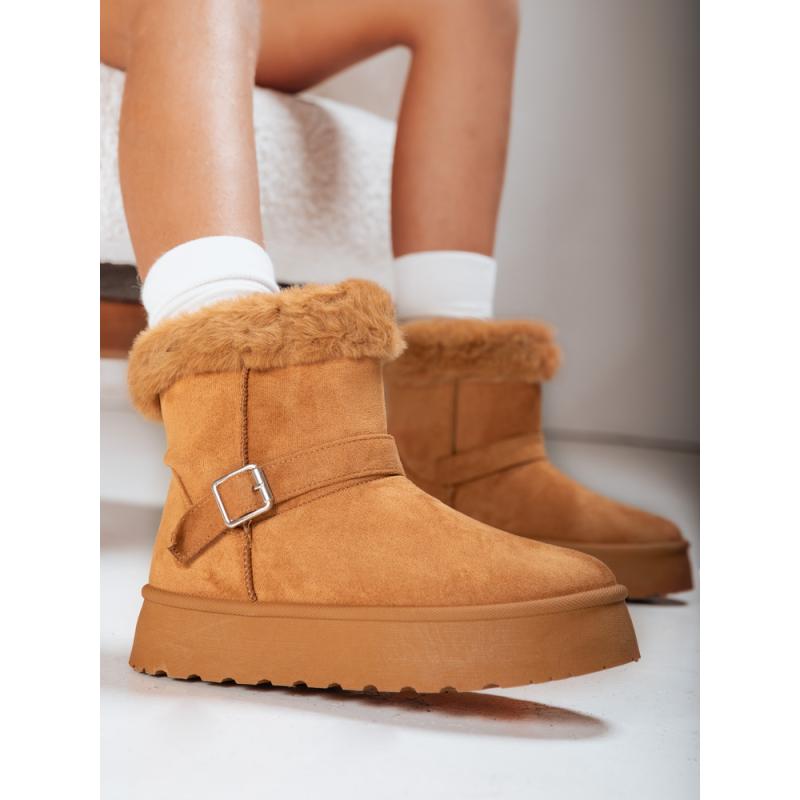 Női szarvasbőr hócsizma kaméliás szőrmével