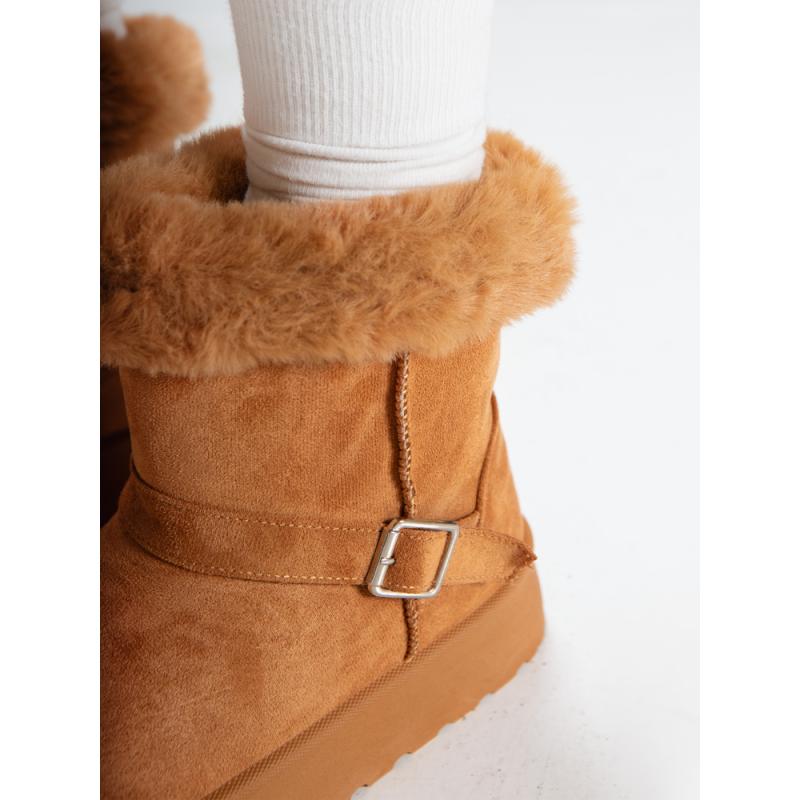 Női szarvasbőr hócsizma kaméliás szőrmével