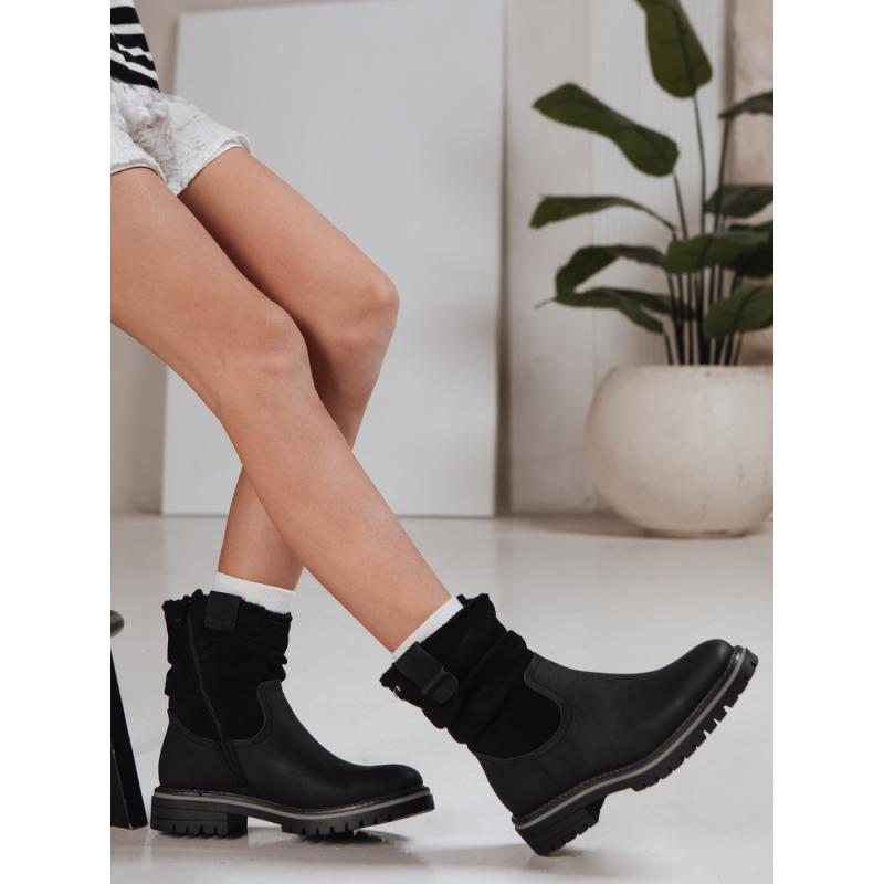 Női velúr csizma fekete