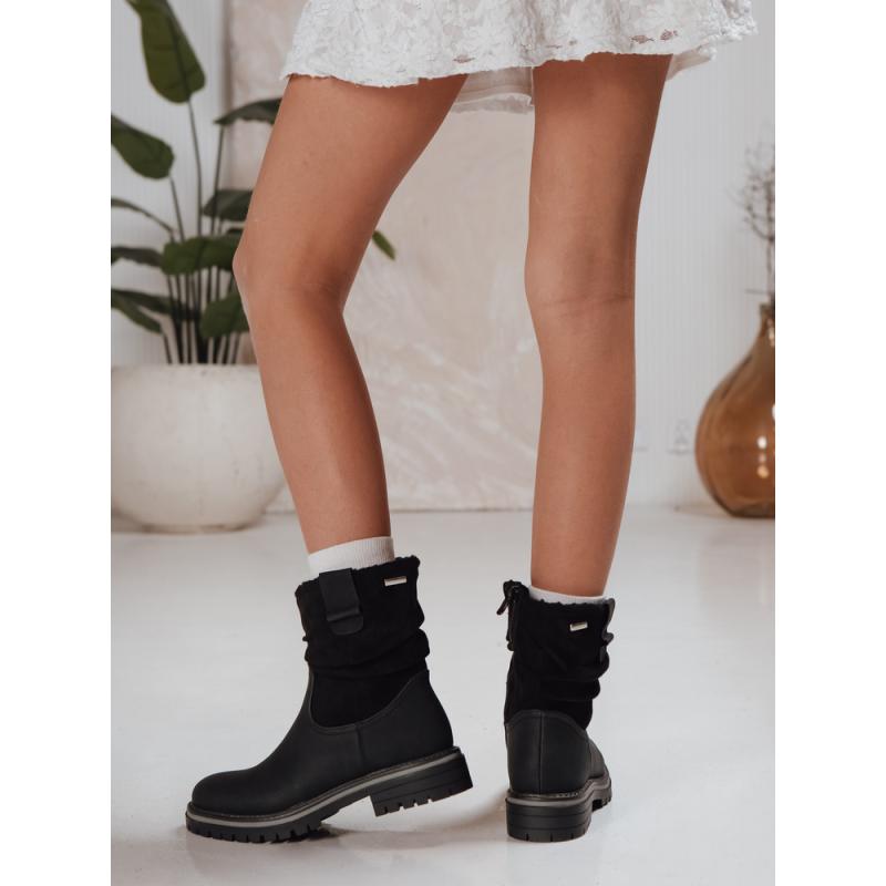 Női velúr csizma fekete