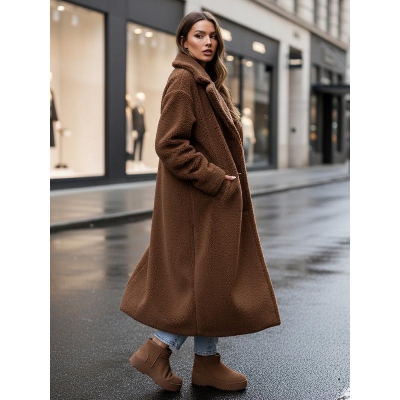 Dámský zimní kabát s dlouhou kožešinovou podšívkou, kamelová barva