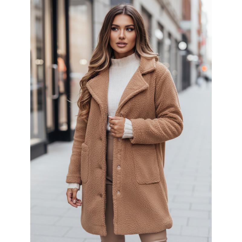 Dámský zimní kabát s kožešinovou podšívkou, kamelová barva