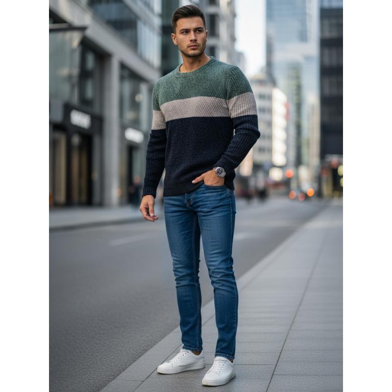 Férfi pulóver kerek nyakkivágással, zöld és sötétkék