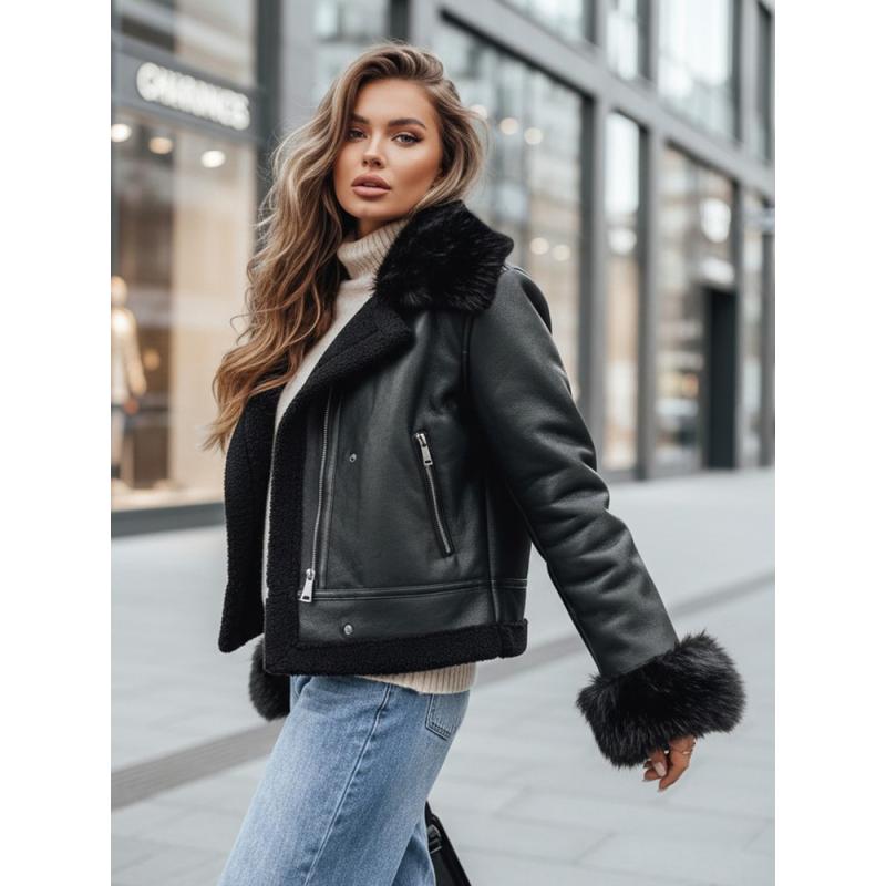 Dámska bunda z umelej kože s kožušinou, čierna