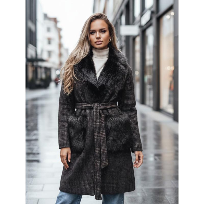 Dámský kabát s kožešinou v hnědé barvě