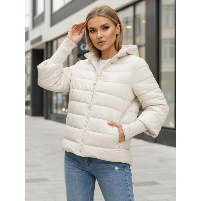 Női fehér steppelt kabát kapucnival