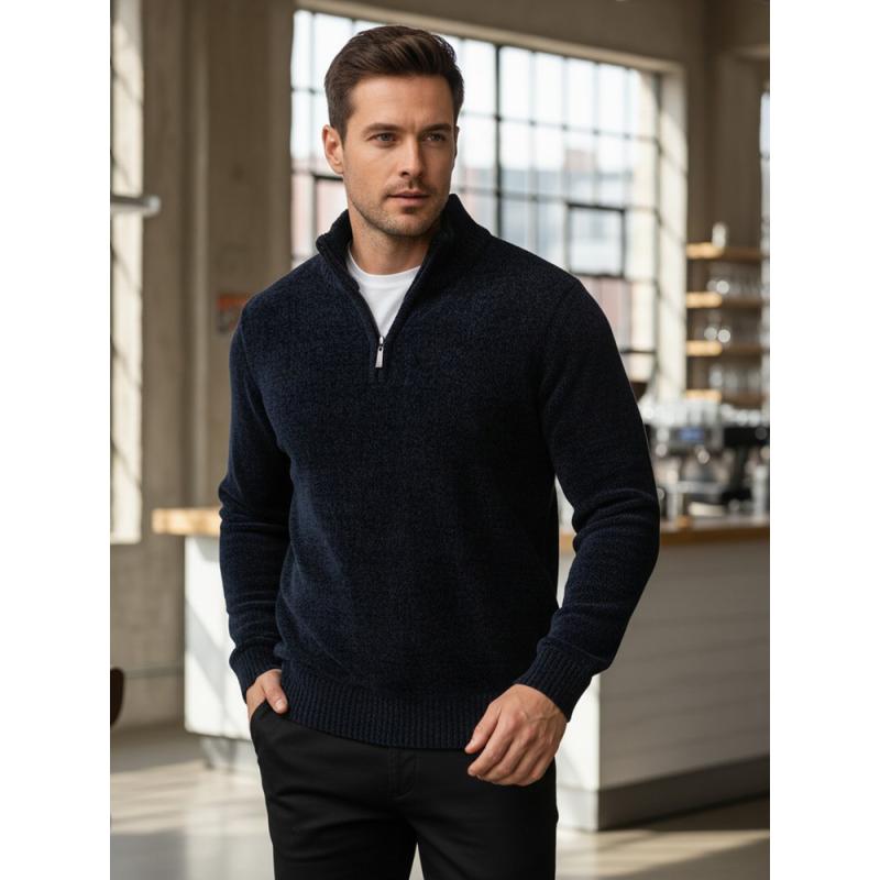 Pánský svetr s rolákem tmavě modrý