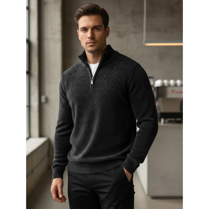 Férfi sötétkék pulóver gallérral