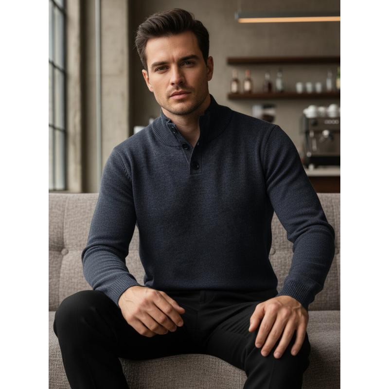 Pánský svetr s rolákem tmavě modrý