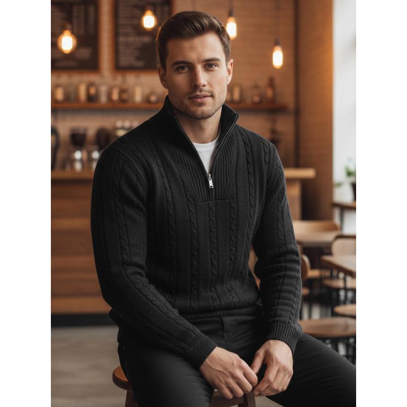 Férfi pulóver rollos gallérral, fekete színben
